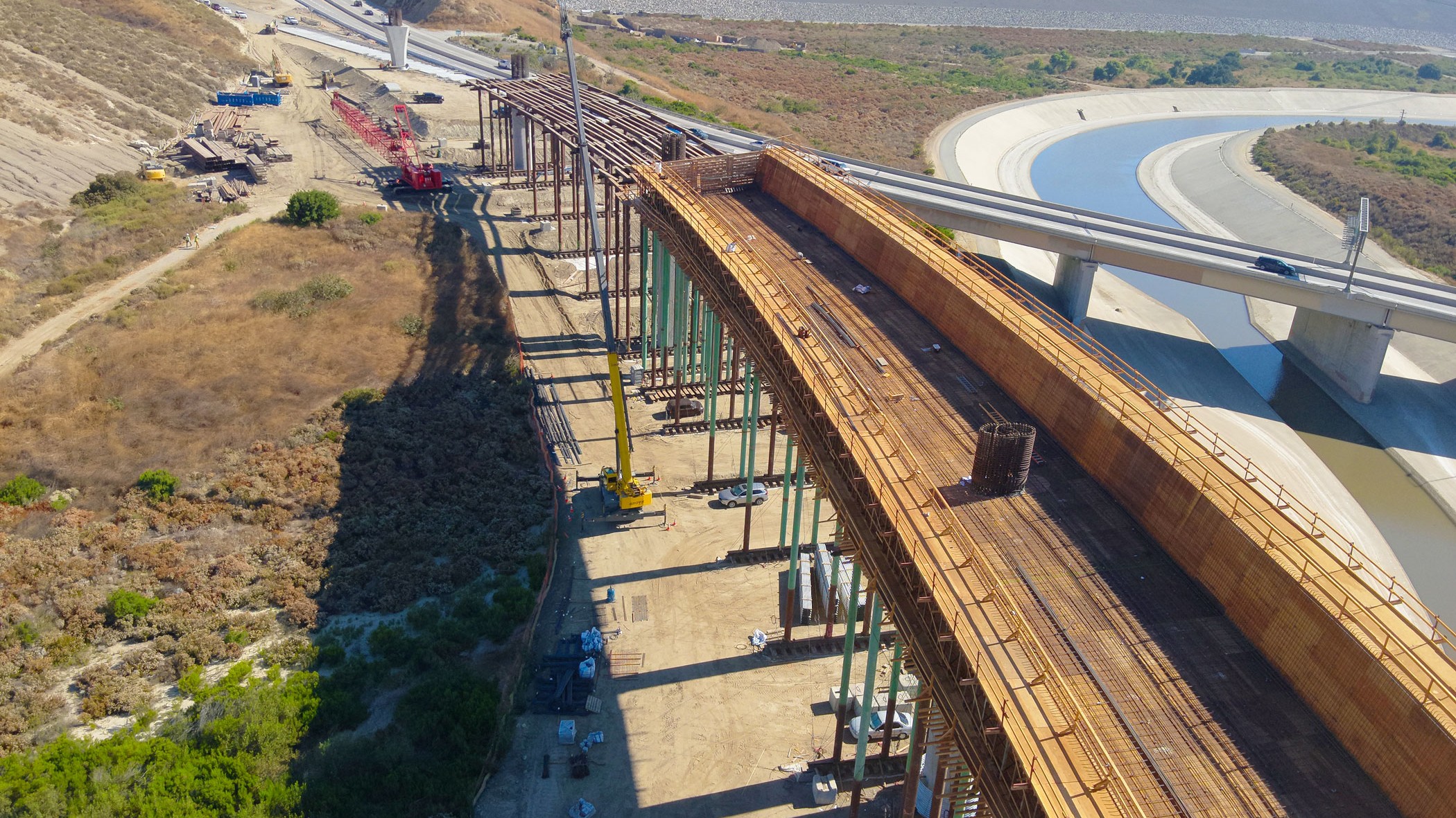 71/91 Interchange Project Support Structure on Southbound 71